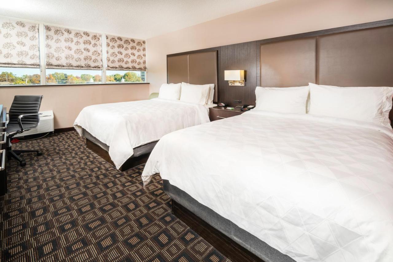 Holiday Inn Louisville East - Hurstbourne By Ihg Exterior foto