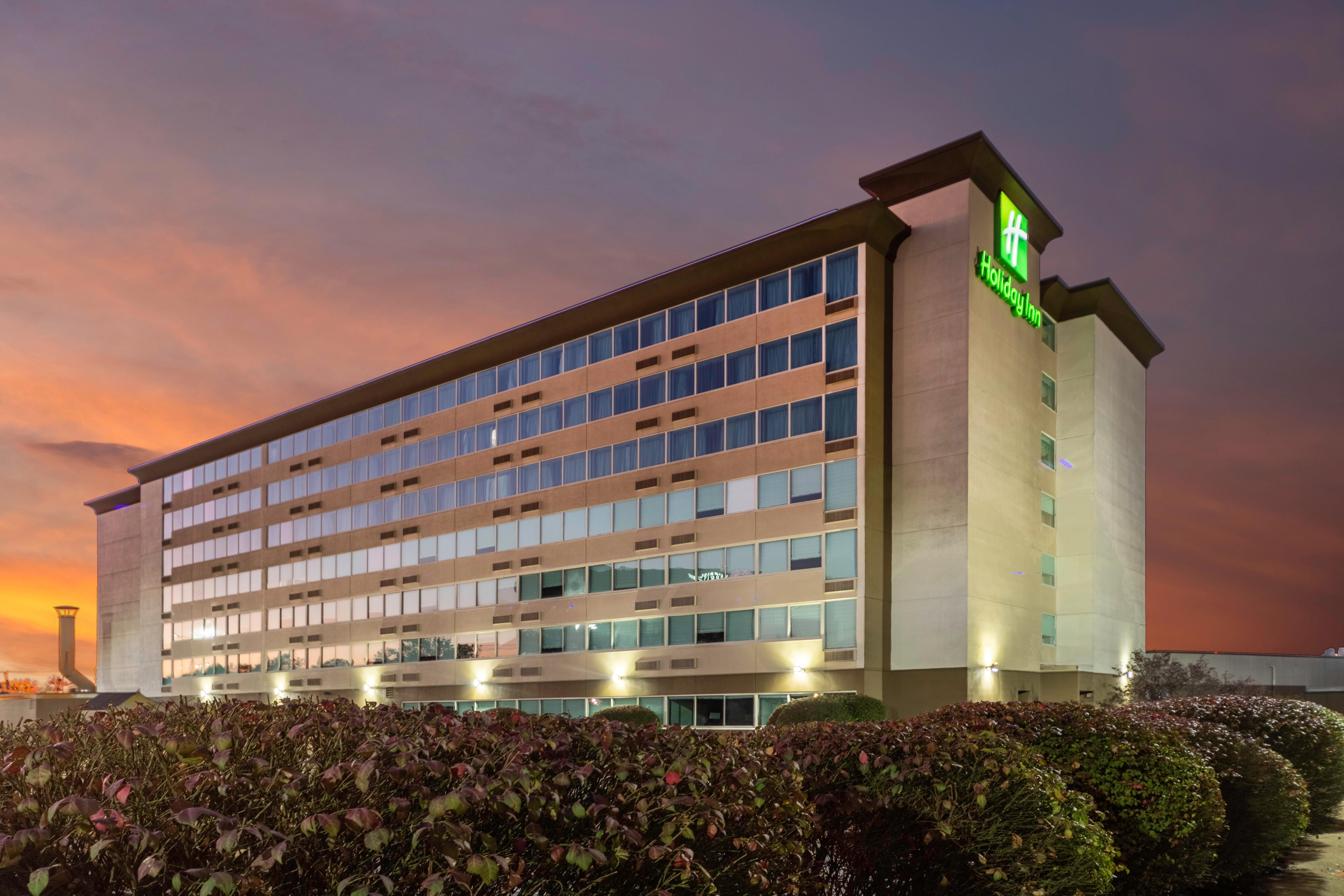 Holiday Inn Louisville East - Hurstbourne By Ihg Exterior foto