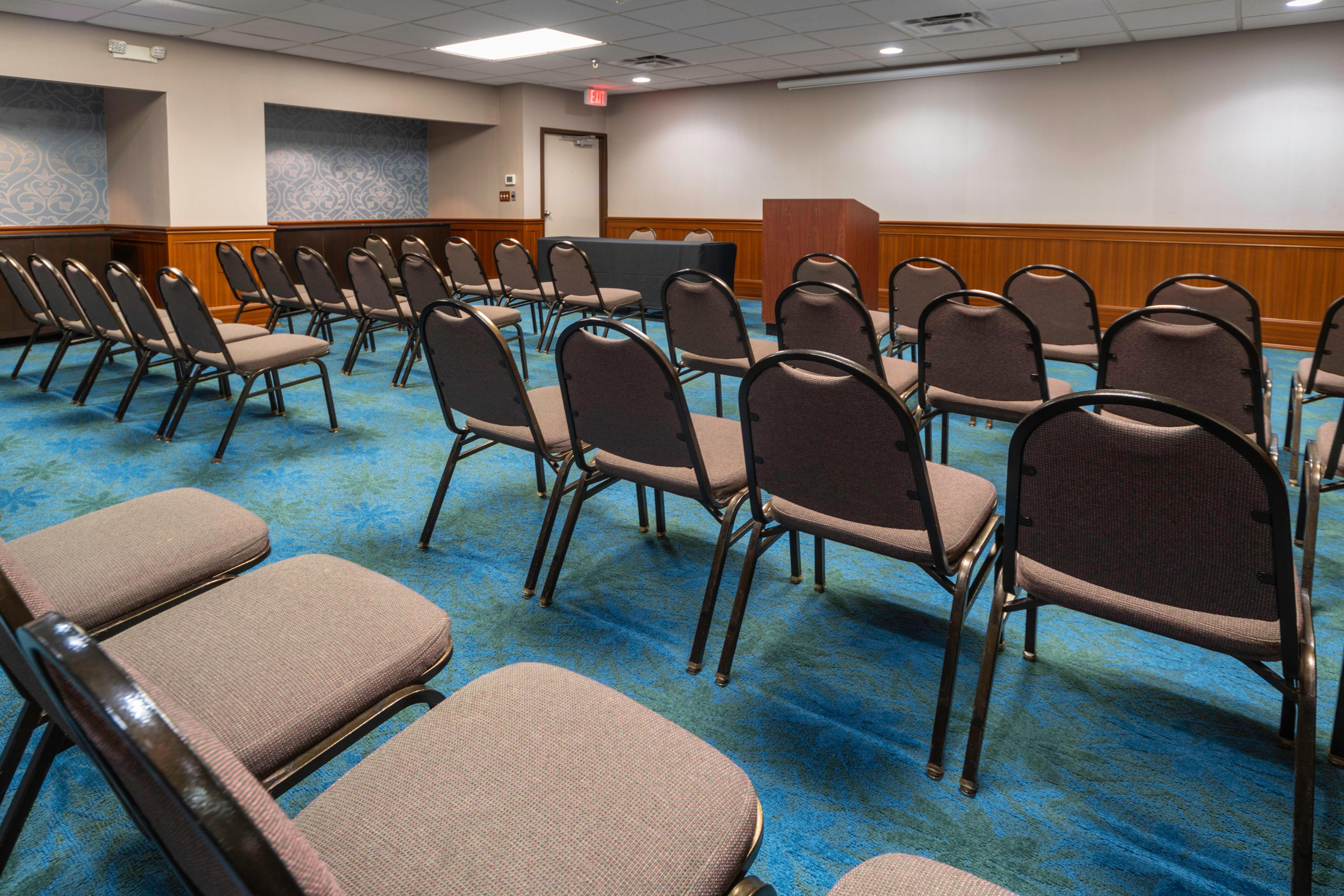 Holiday Inn Louisville East - Hurstbourne By Ihg Exterior foto